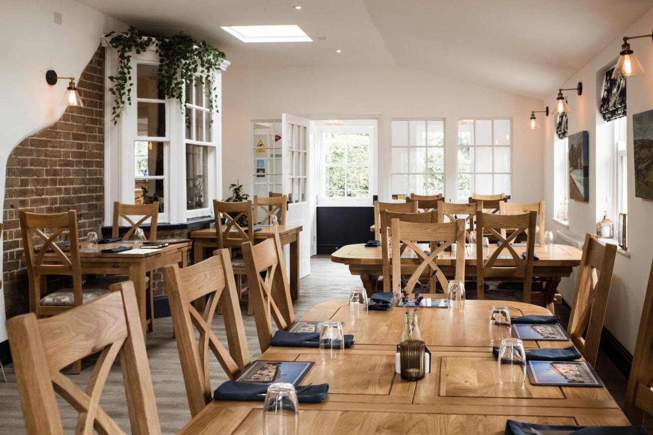 The Black Dog Inn Broadmayne Экстерьер фото